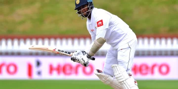 Sri Lanka cricket felicitates Angelo Mathews for 100 test (Twitter VIDEO)