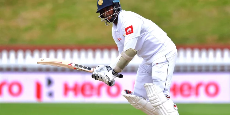 Sri Lanka cricket felicitates Angelo Mathews for 100 test (Twitter VIDEO)