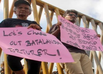 Sri Lanka Keeps Emergency Rule as Crackdown Starts on Protesters