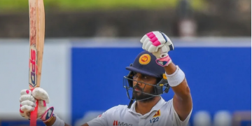 Fifties from Oshada Fernando, Kusal Mendis and Dinesh Chandimal put Sri Lanka in command