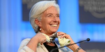 As global inflation rises, the European Central Bank raises interest rates for the first time in 11 years