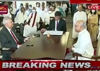 Cabinet ready to swear in, Dinesh the Prime Minister (VIDEO)