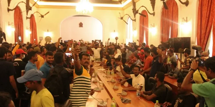Photos show how protesters occupying the luxurious residences of Sri Lanka’s president and PM have made themselves at home
