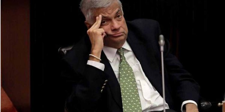 Resign right away! Trade unions issue a 72-hour deadline! If not   the country will come to a halt!
