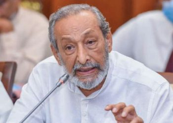 Vasudeva decides to boycott the government group meeting!