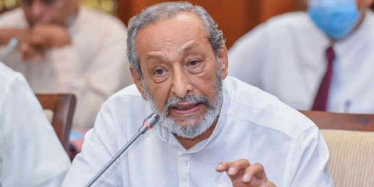 Vasudeva decides to boycott the government group meeting!
