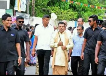 A  senior Police officer makes a bee-line to rescue the child abuser in Galle
