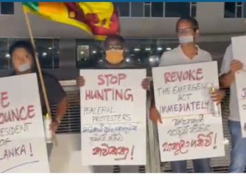 Lankans in Los Angeles stage protest against Govt repression(VIDEO)