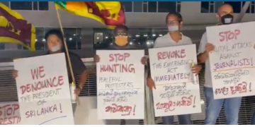 Lankans in Los Angeles stage protest against Govt repression(VIDEO)