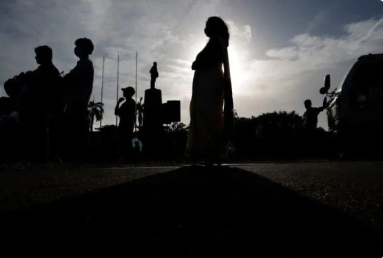 Sri Lanka will not extend emergency as protests tail off