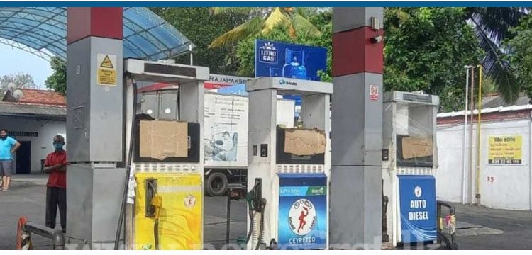 12 filling stations suspended from fuel distribution