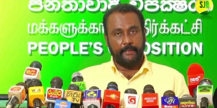 Ministers Robb and earn commissions! Kerosene oil price hiked poor man suffer!(VIDEO)
