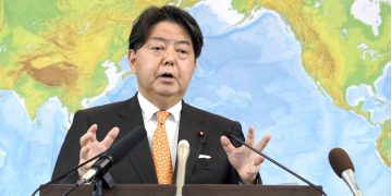 Foreign minister of Japan contradicts Reuter report, says no discussions held  on holding meeting about Sri Lanka’s debt payment!