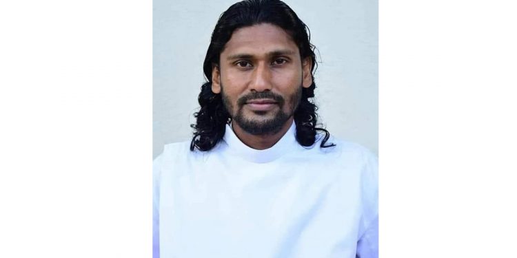 Rev. Fr.Jevantha Peiris surrenders to the court!