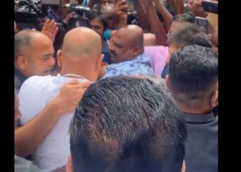 Pardoned  Ranjan first to Gangarama then to the opposition leader’s office (VIDEO)