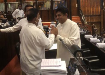 Opposition welcome Dullas-GL-Charita-Channa-Dylan & co.in the parliament (PHOTOS)