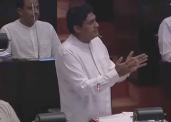 6th place in the world in child malnutrition; the govt. approved 4000 lakhs to apartments repairs! Feed kids right away! The opposition leader tells the government! (VIDEO)