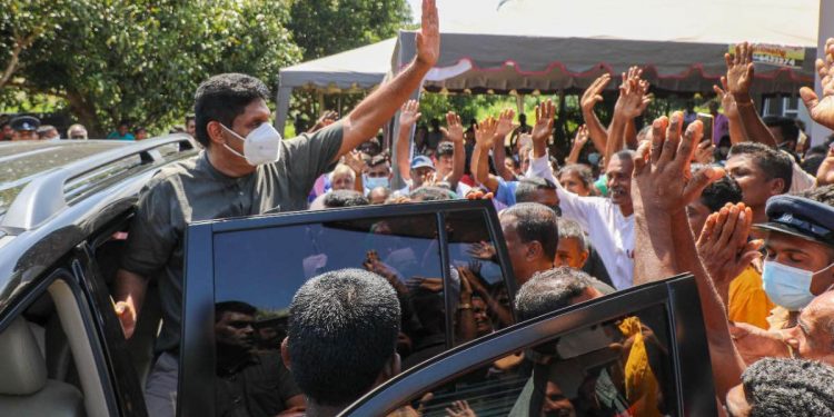 Sajiht in Rakwana: The Rajapaksa regime brought this country to the downfall! Nobody from SJB gets on to their garbage truck!  (VIDEO & PHOTOS)