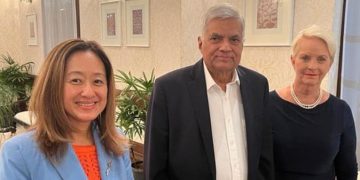 President meets two US ambassadors