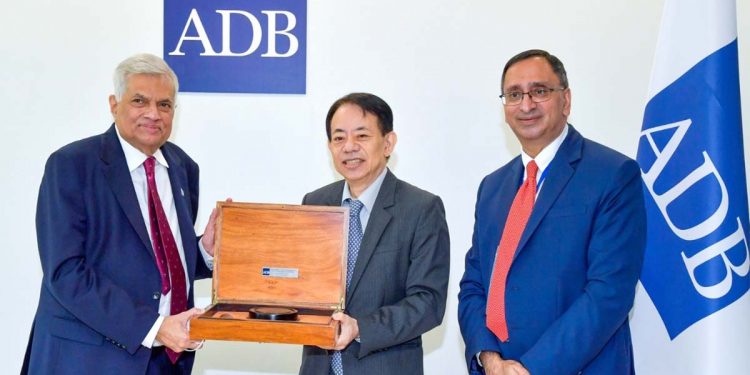 Ranil proposes to ADB the establishment of an international university!