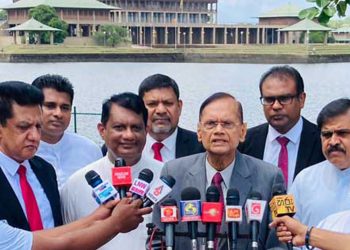Dullas and co staged a press conference outside the parliament because they couldn’t talk inside.