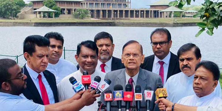 Dullas and co staged a press conference outside the parliament because they couldn’t talk inside.