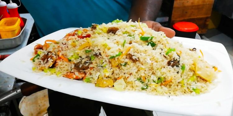 Weligama Mayor punished five schooling students for eating left over food !.