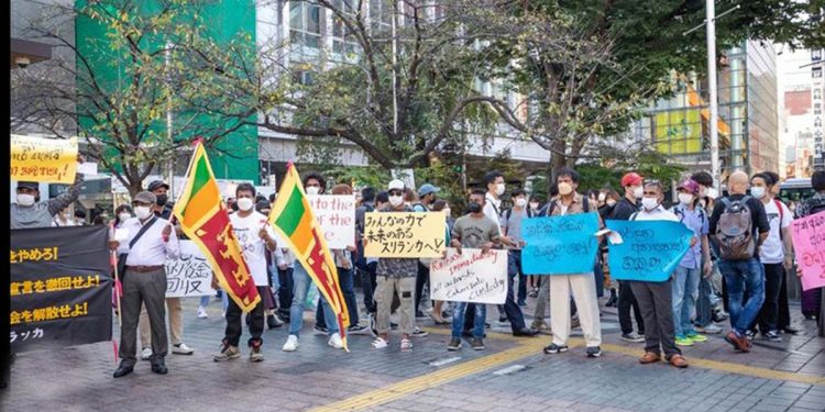 Protests by Sri Lankans in Japan begin!