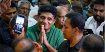 The crows who bankrupted the country are flying to America! Leaders fought for the country sent to Welikada! Sajith tells in Panadura! (VIDEO & PHOTOS)