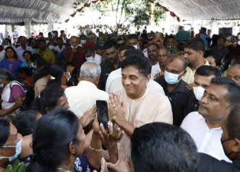 UNP-beaters get jobs. UNP, bow to Rajapaksa! UNP nominees must go to Kaputa. Sajith, explain what the president did to the UNP in Attanagalla. (Video/Photos) (VIDEO)