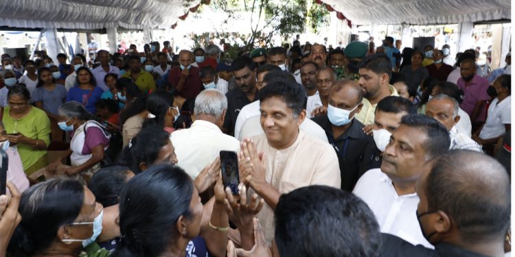 UNP-beaters get jobs. UNP, bow to Rajapaksa! UNP nominees must go to Kaputa. Sajith, explain what the president did to the UNP in Attanagalla. (Video/Photos) (VIDEO)