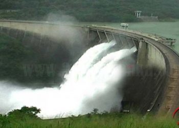 Weather conditions worsening! four spill gates of Deduru Oya, opened.