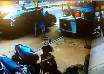 Tambuttegama  heist of 223 lakhs has been prevented! A Potottuwa MP is the brain behind ! Last night, police made the arrest!
