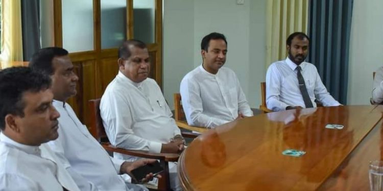 Call elections right now, as agreed! The SJB MPs have gone to the Election Commission! (PHOTOS)