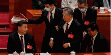 What happened to China’s former leader Hu Jintao?