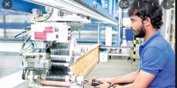 September industrial activity falls in Sri Lanka, services slow: PMI
