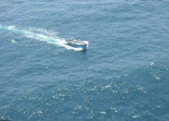 Sri Lanka steps up search for navy boat with 6 aboard