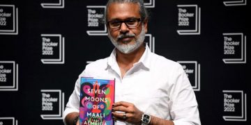Shehan, who received the Booker Award from Camilla Parker, tells on stage   ‘Let’s try to win the T20 World Cup. So why not? ‘