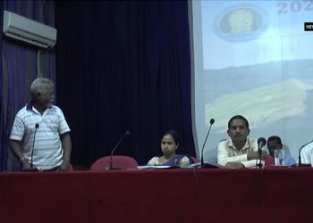 No fertiliser ! Farmers  in Ampara leave the meeting in protest. (VIDEO)