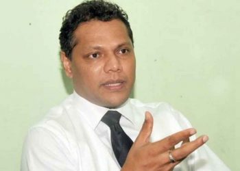 Dayasiri exposes a multi-million dollar oil scam! Can Kanchana respond? (VIDEO)