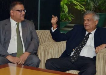 A meeting between the President and Arjun Mahendran in Singapore inflames Parliament! Ranil appears instantly and responds to Marikkar! (VIDEO)
