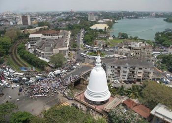 The residential neighborhoods of Kollupitiya to Slave Island have been designated as high-security zones! This is an incredible directory! (VIDEO)