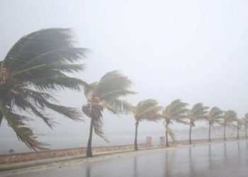 Stay indoors! 24 hour climate warning by met department