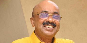 Former royal astrologer of Mahinda Rajapaksa predicts future president and fate of Rajapakses in 4 months.