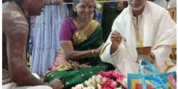 SHOCKING..! Vijay is attacked by his own father..!?