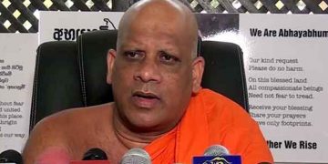 Death threats on Mihintale’s Chief Thero! (VIDEO)
