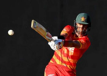 Zimbabwe beat Scotland, qualify for Super 12 stage
