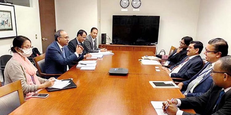 Bangladesh CB says SL would repay the loan in three instalments starting March 2023.
