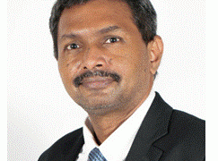 Aruna Perera, takes over CFA Society Sri Lanka reins