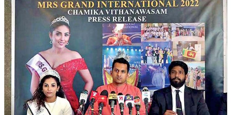 Official concern exposed for soliciting sexual bribes from Mrs Sri Lanka; victimised contestant releases sound tracks.